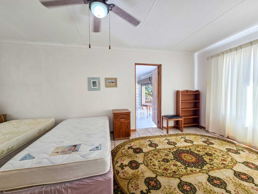 3 Bedroom Property for Sale in Stilbaai Wes Western Cape